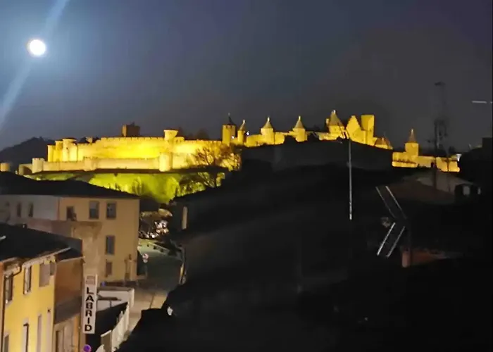 Face Au Canal Du Midi Apartment Carcassonne